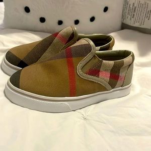 Burberry Shoes New without tags
